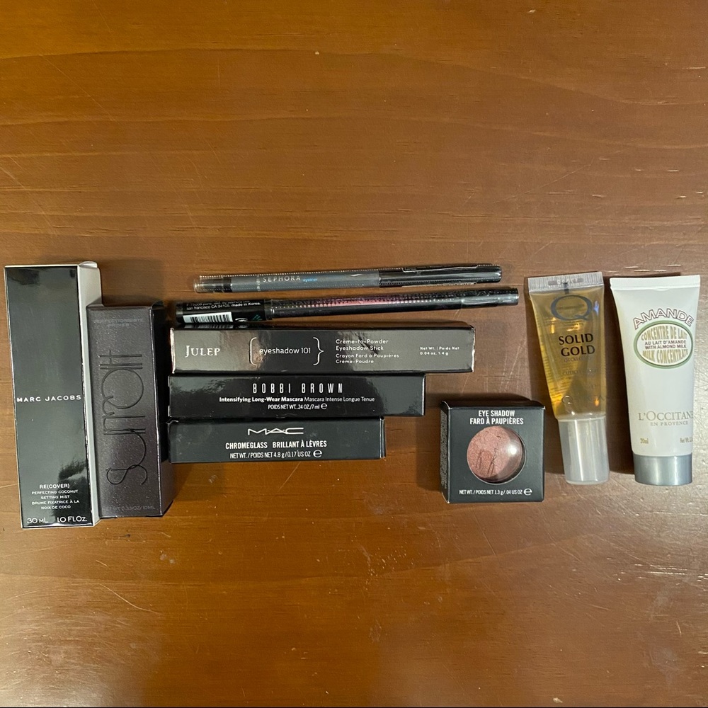 Cosmetics Bundle